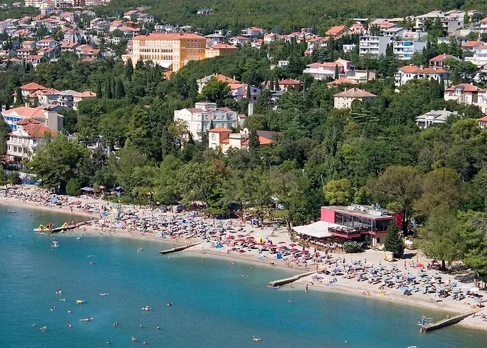 Sandy Beach Apartments